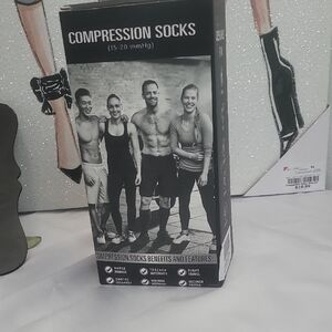 1199 Compression 3 Pairs Socks - Black-Beige-White NEW L -XL